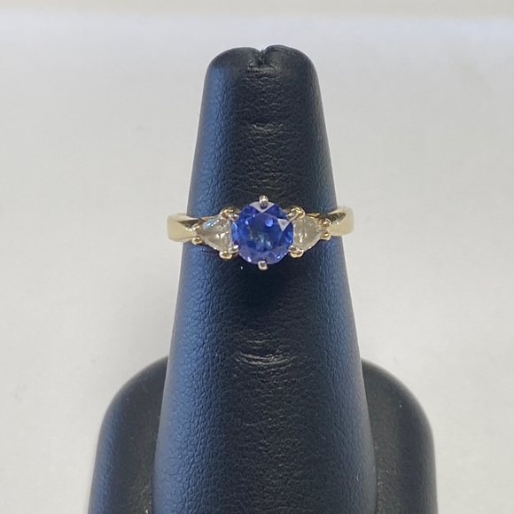 14k yellow gold tanzanite and trillion cut diamond 3 stone ring size 5.5